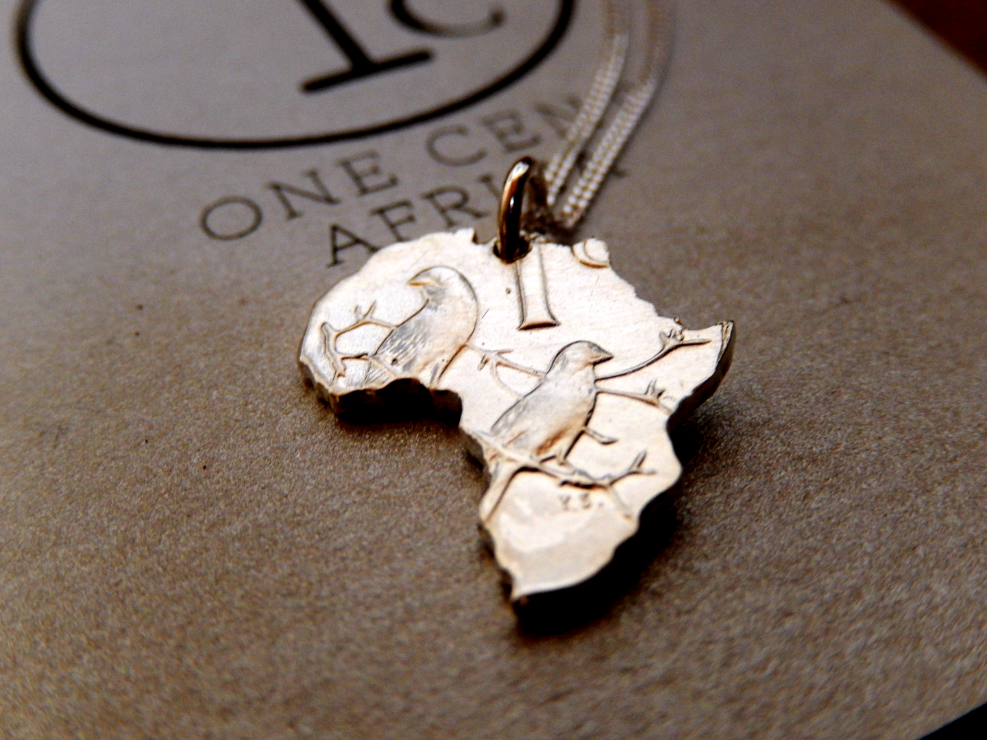 【未使用】CAFCA un iversal separate necklace 未使用】CAFCA un iversal separate necklace - メルカリ
